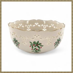 Lenox Holiday Holly Berries Bowl Gold Trim Vintage